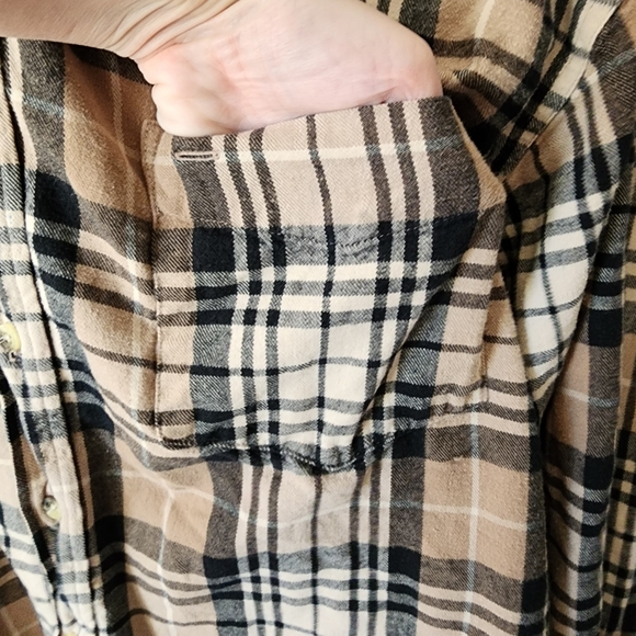 Cactus Clothing Men’s Button Down Shirt Size Large Tan Black Plaid 100% Cotton L - Picture 3 of 9